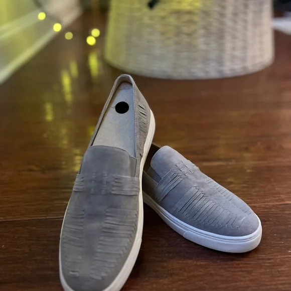 Vince Camuto Shoes - Picture 5 of 5